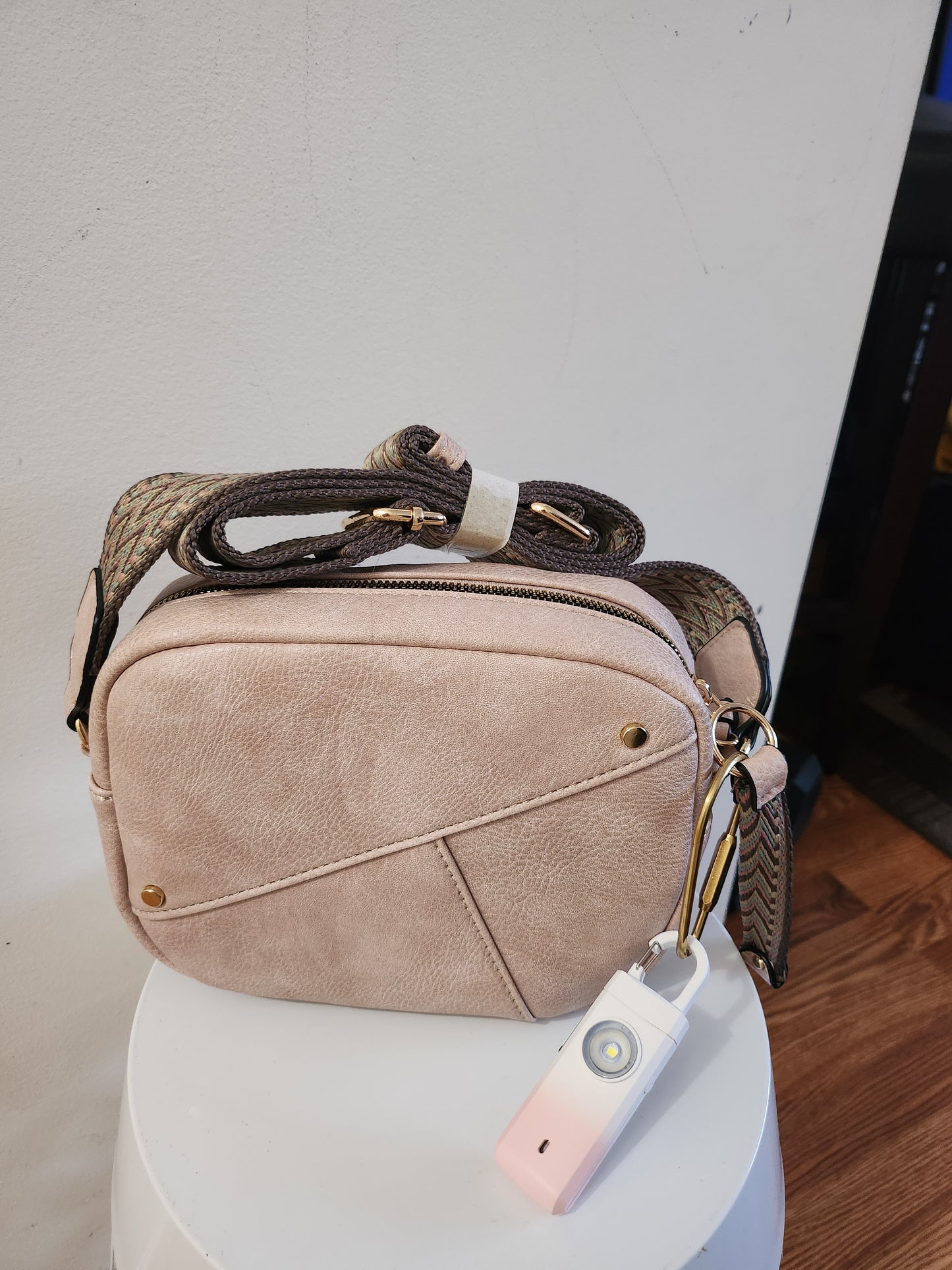 Personal Alarm Light & Sound Pink Ombre