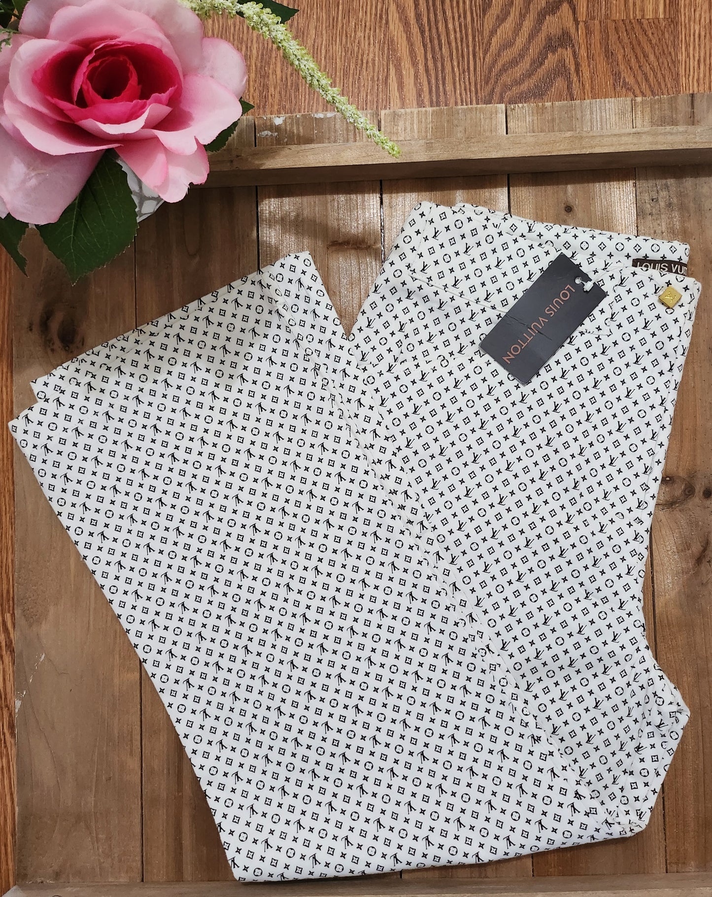 Louis Vuitton Monogram Ladies Capri Pants