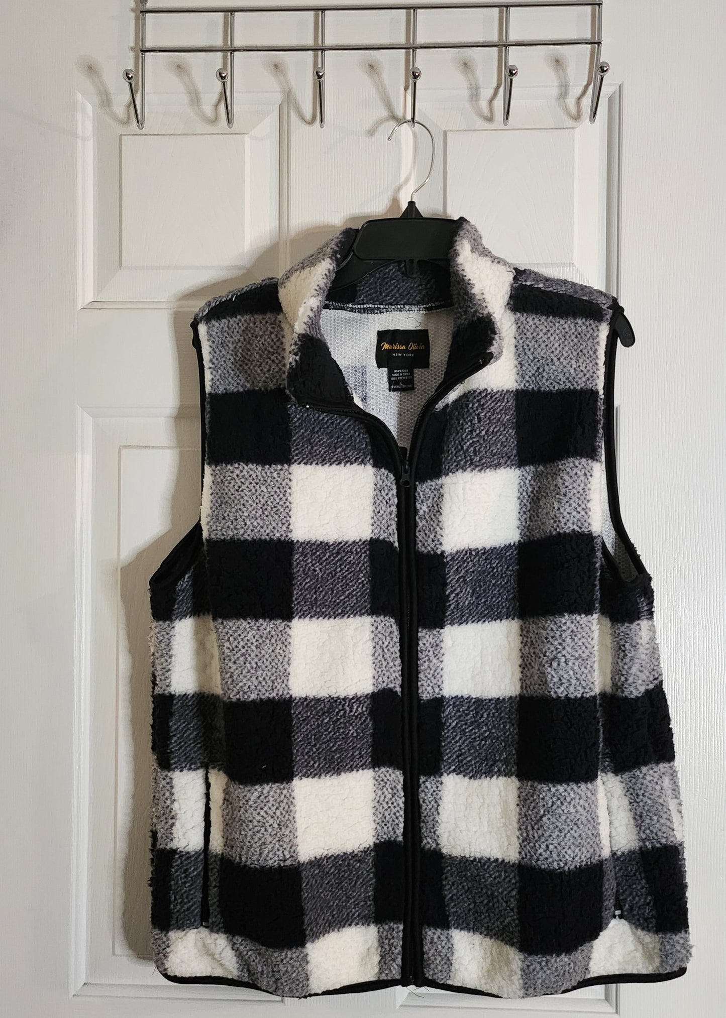 Marissa Olivia New York Sweater Vest