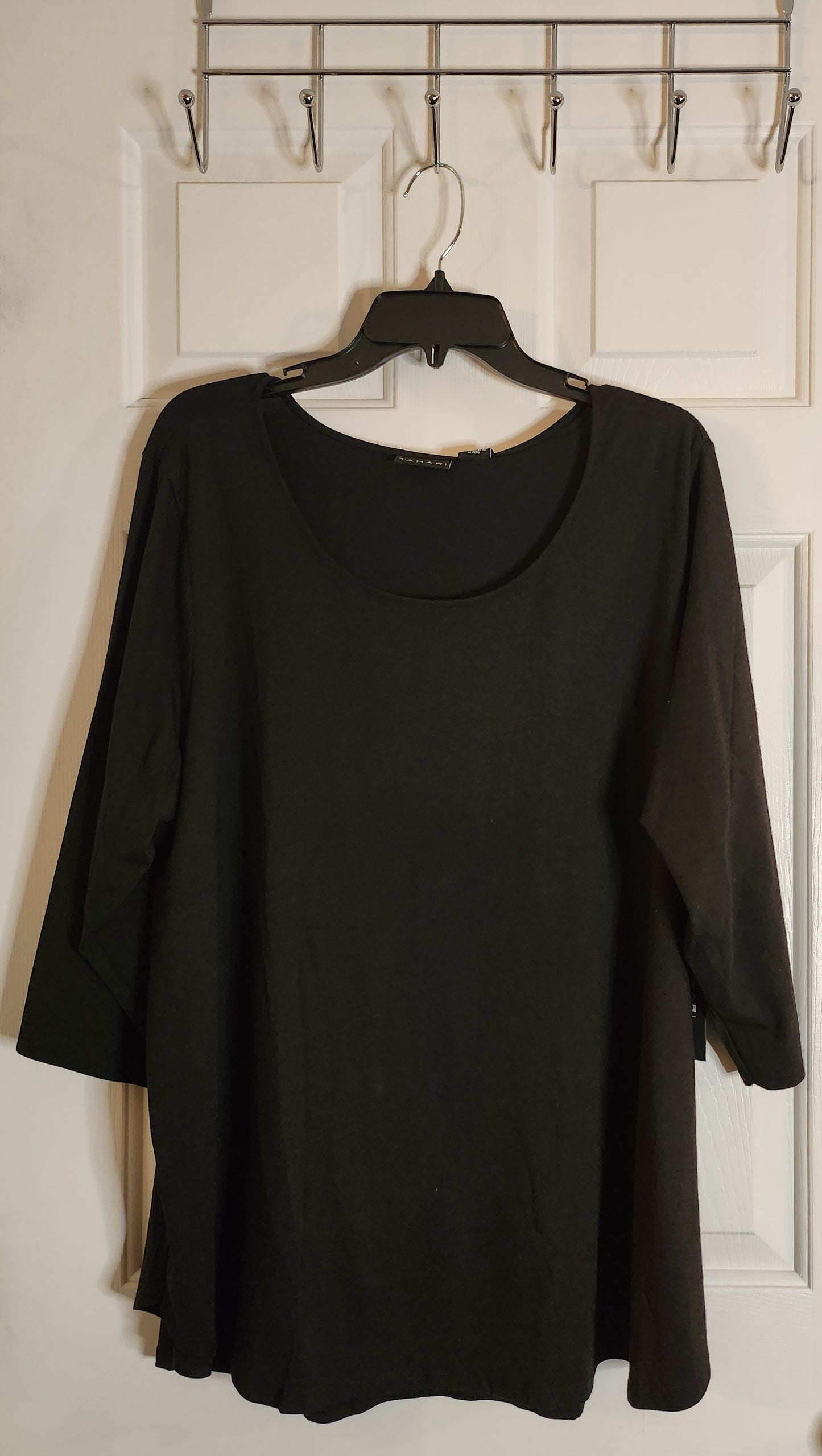 Ladies Tahari Top